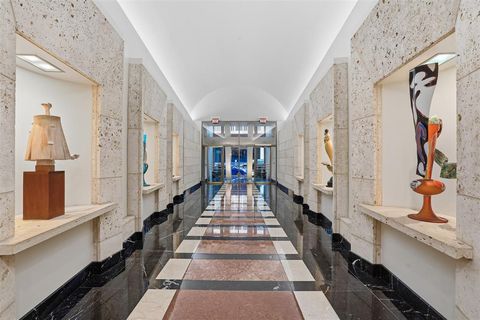 Photo of 500 Throckmorton Street #3601, Fort Worth, TX 76102 (MLS # 21235738)