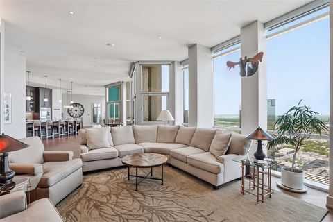 Tiny photo for 500 Throckmorton Street #3601, Fort Worth, TX 76102 (MLS # 21235738)