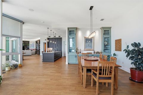 Tiny photo for 500 Throckmorton Street #3601, Fort Worth, TX 76102 (MLS # 21235738)