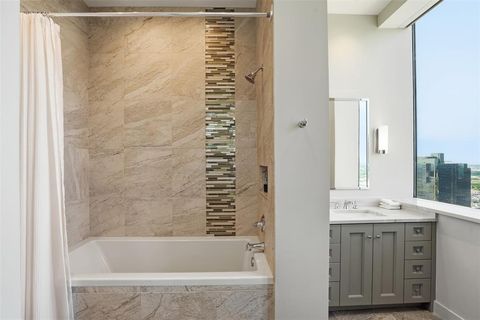 Tiny photo for 500 Throckmorton Street #3601, Fort Worth, TX 76102 (MLS # 21235738)