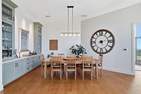 Tiny photo for 500 Throckmorton Street #3601, Fort Worth, TX 76102 (MLS # 21235738)