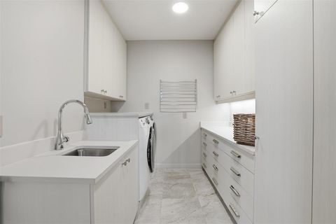 Tiny photo for 500 Throckmorton Street #3601, Fort Worth, TX 76102 (MLS # 21235738)