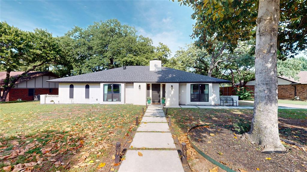 724 Overland Trail