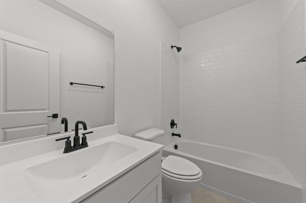 Caldwell Lakes - Residential