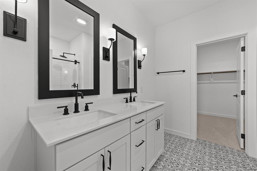 Caldwell Lakes - Residential