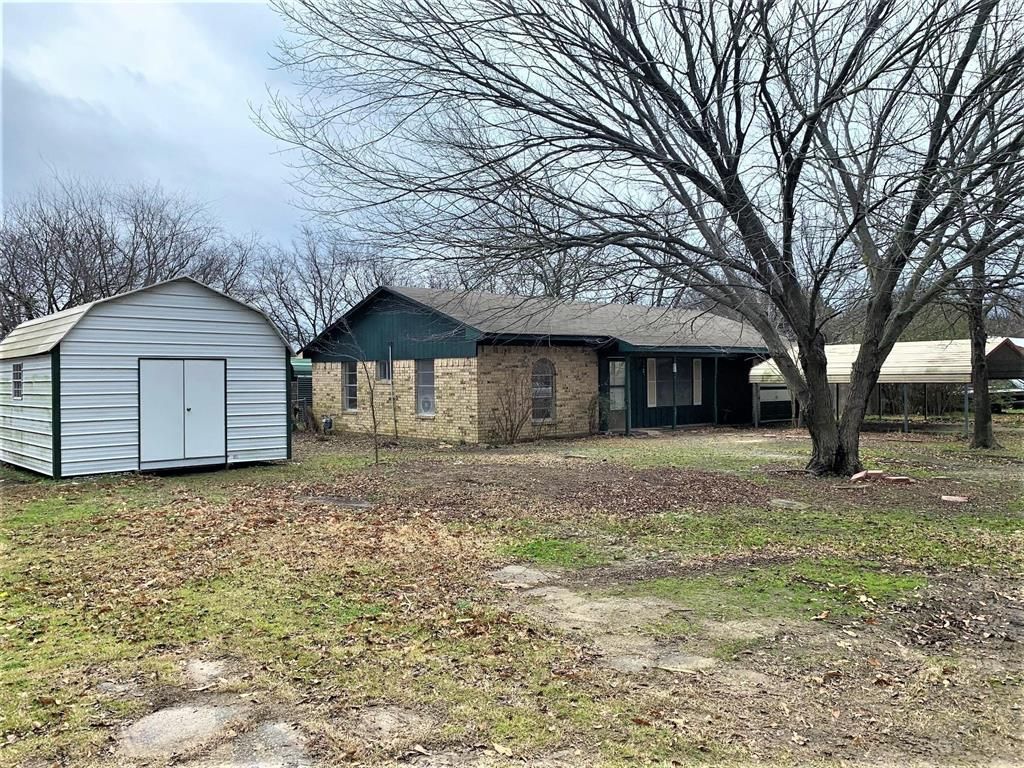 Photo of 11991 Maple Street, Terrell, TX 75160 (MLS # 21150814)