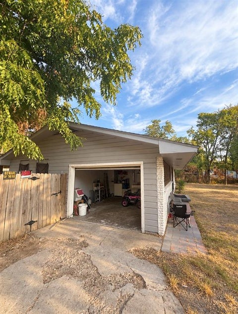 Tiny photo for 6840 Timothy Drive, Dallas, TX 75227 (MLS # 21396777)