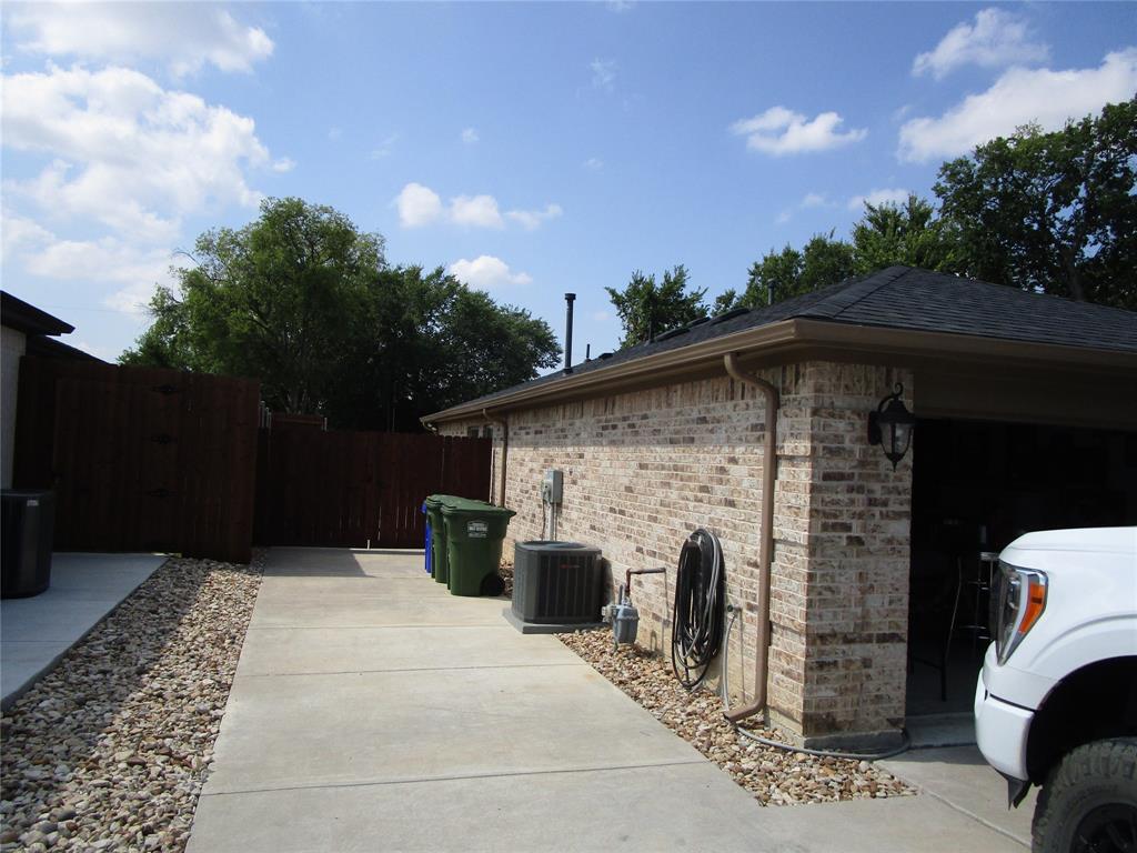 5736 Bonnie Drive