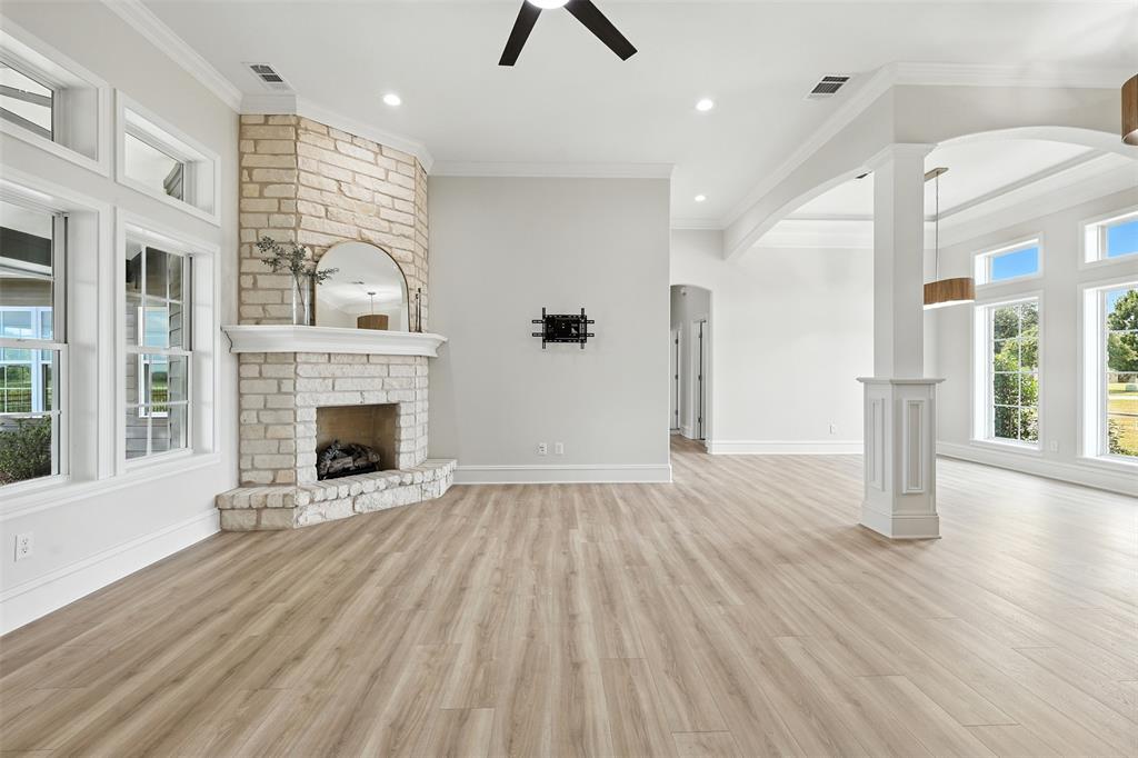 Stone Lk Ests - Residential