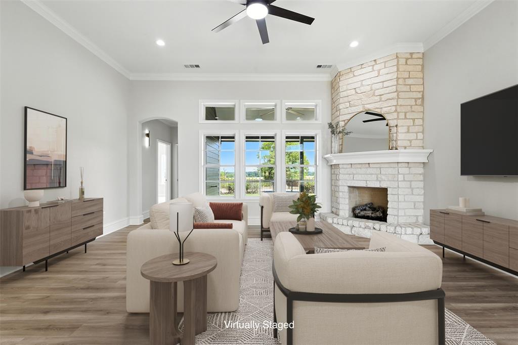 Stone Lk Ests - Residential