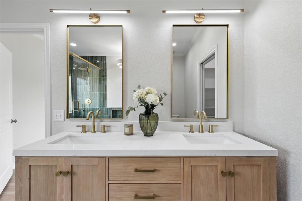 Stone Lk Ests - Residential