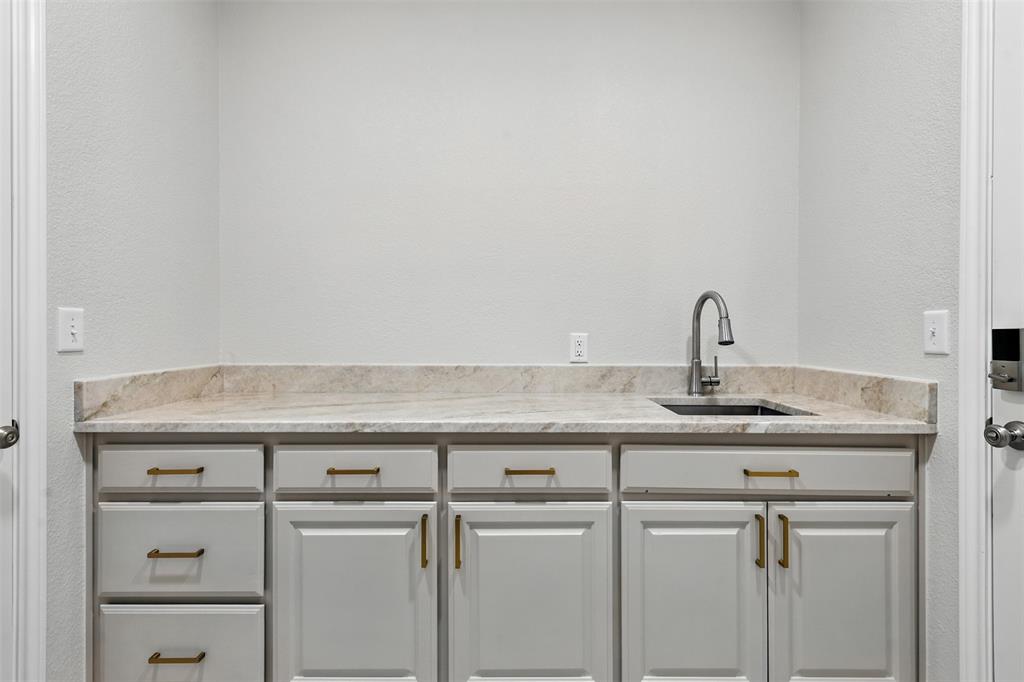 Stone Lk Ests - Residential