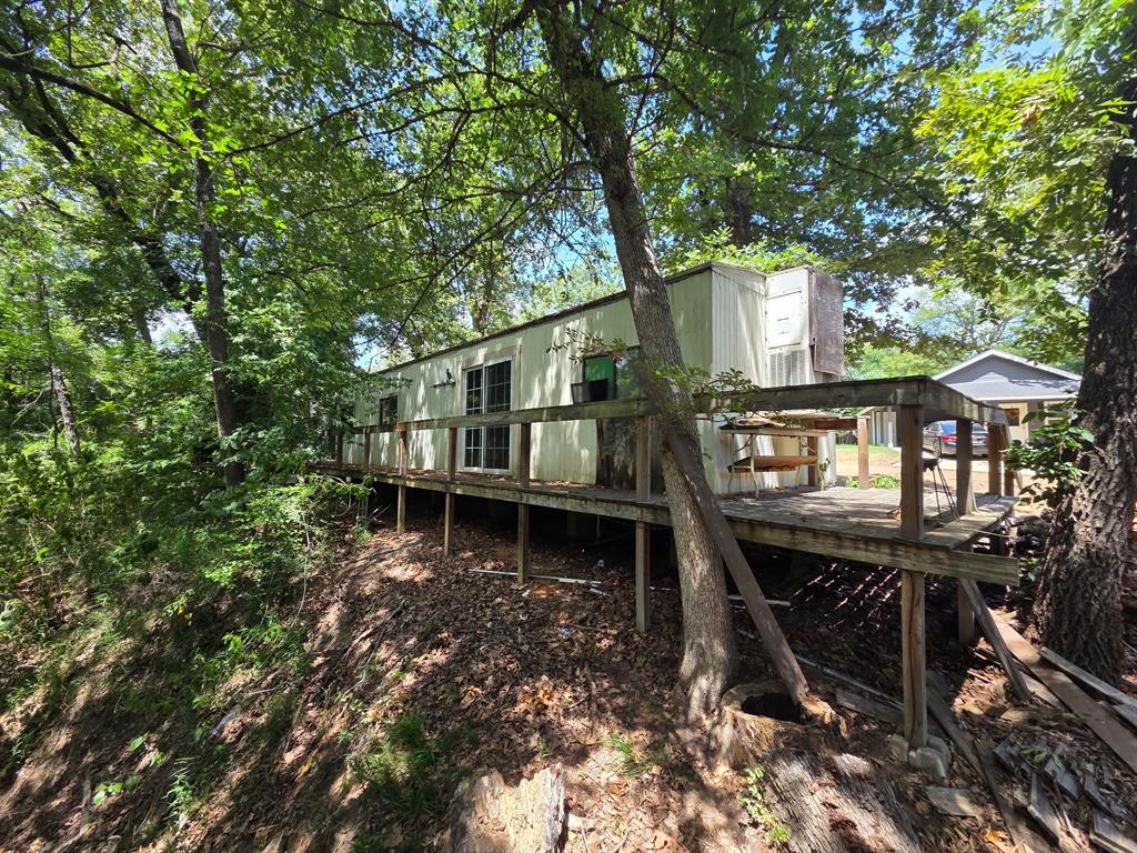 2205 Hickory Street - Photo 2
