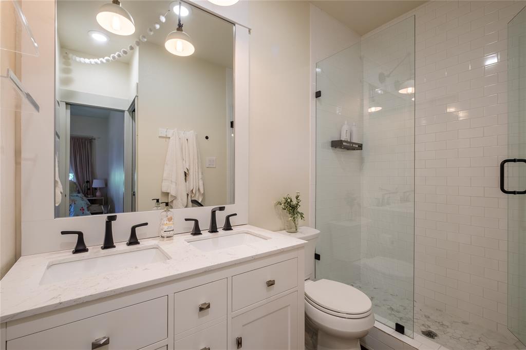 Eikel & Bruestedt - Residential