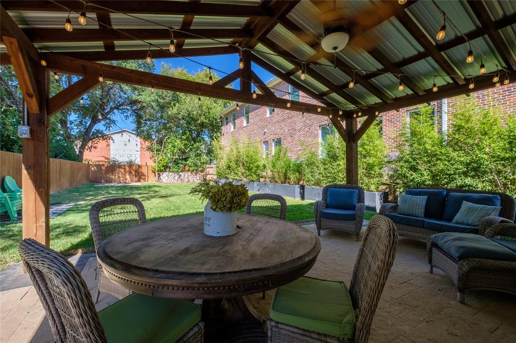 Eikel & Bruestedt - Residential