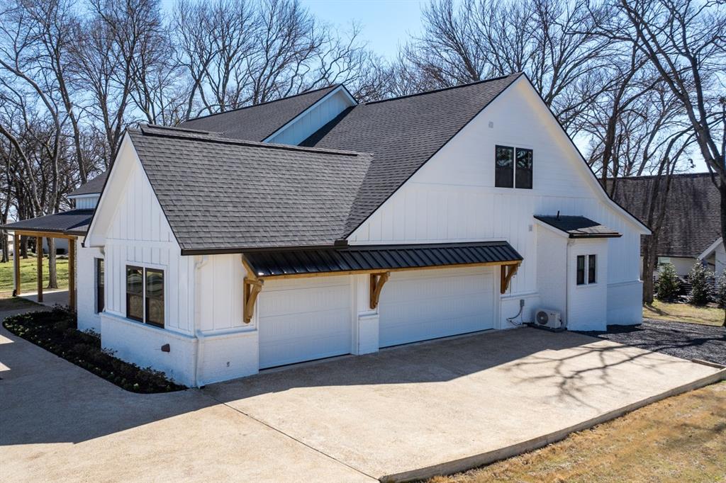 649 Enchanted Isles Drive