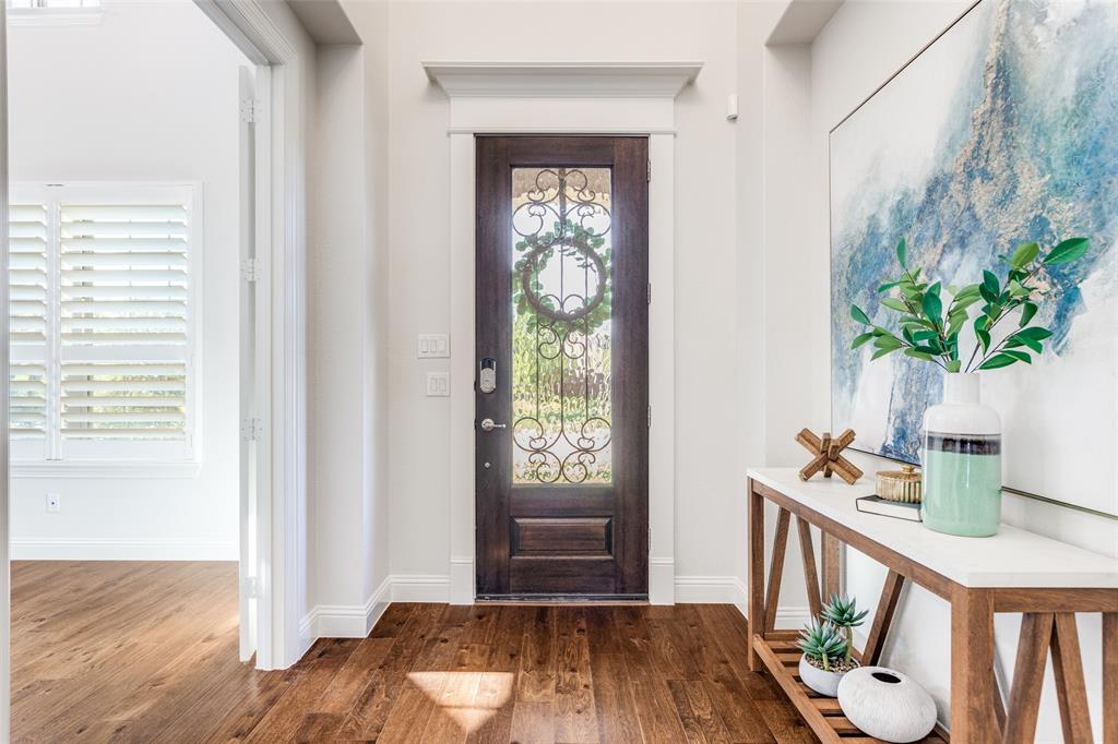 2908 Majestic Prince Street