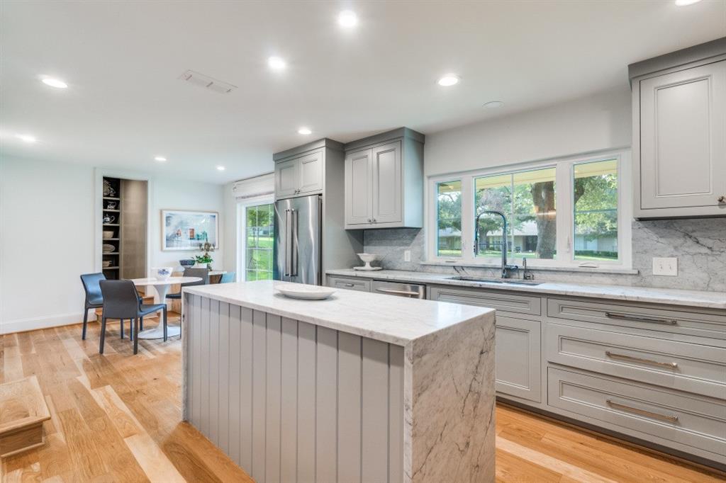 Janmar Circle Sec 04 - Residential