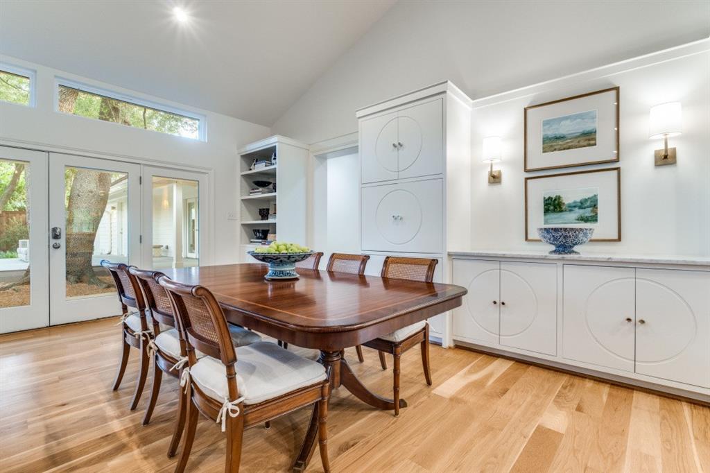 Janmar Circle Sec 04 - Residential