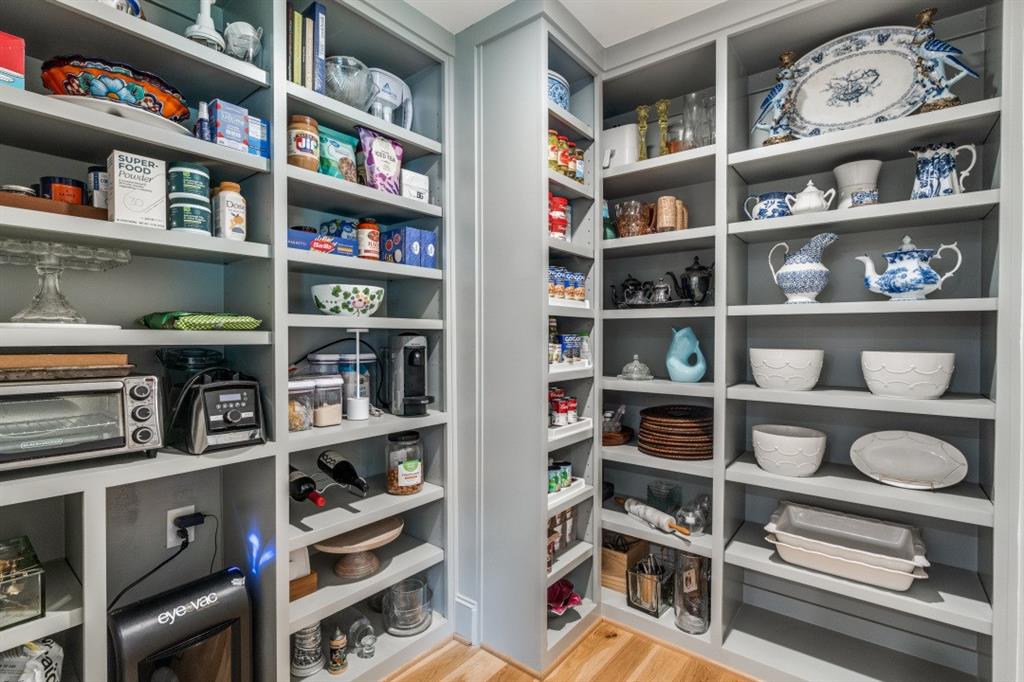 Janmar Circle Sec 04 - Residential