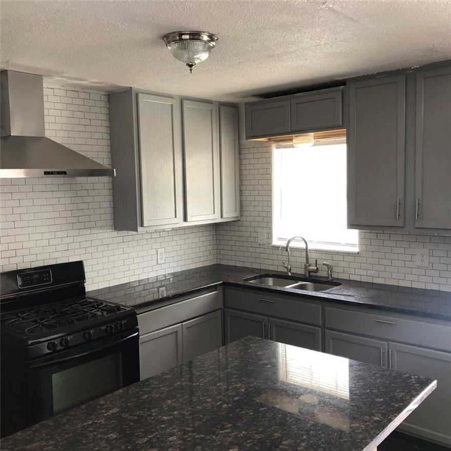 Great opportunity for both investors and future homeowners! This well-maintained 3-bedroom, 2-bath home sits on a generously sized lot, offering more outdoor space than many neighboring properties. Inside, you’ll find an updated kitchen paired with durable hardwood or laminate flooring throughout—no carpet anywhere for easy maintenance and a modern feel. Ideally located with convenient access to major highways, making commutes to downtown Dallas and the airport quick and efficient. Currently tenant-occupied on a month-to-month lease, providing immediate rental income with flexibility for future plans.