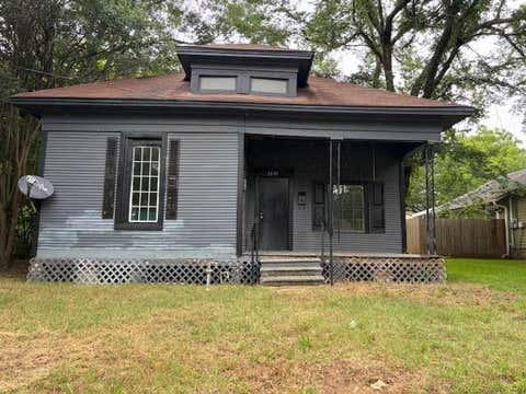 Photo of 1037 Cedar Street, Paris, TX 75460 (MLS # 21351592)