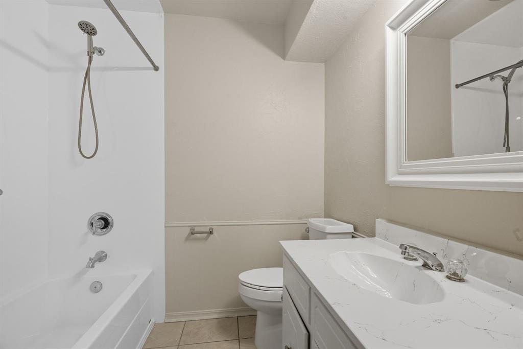 Oak Creek Estate Add #1 - Residential Lease