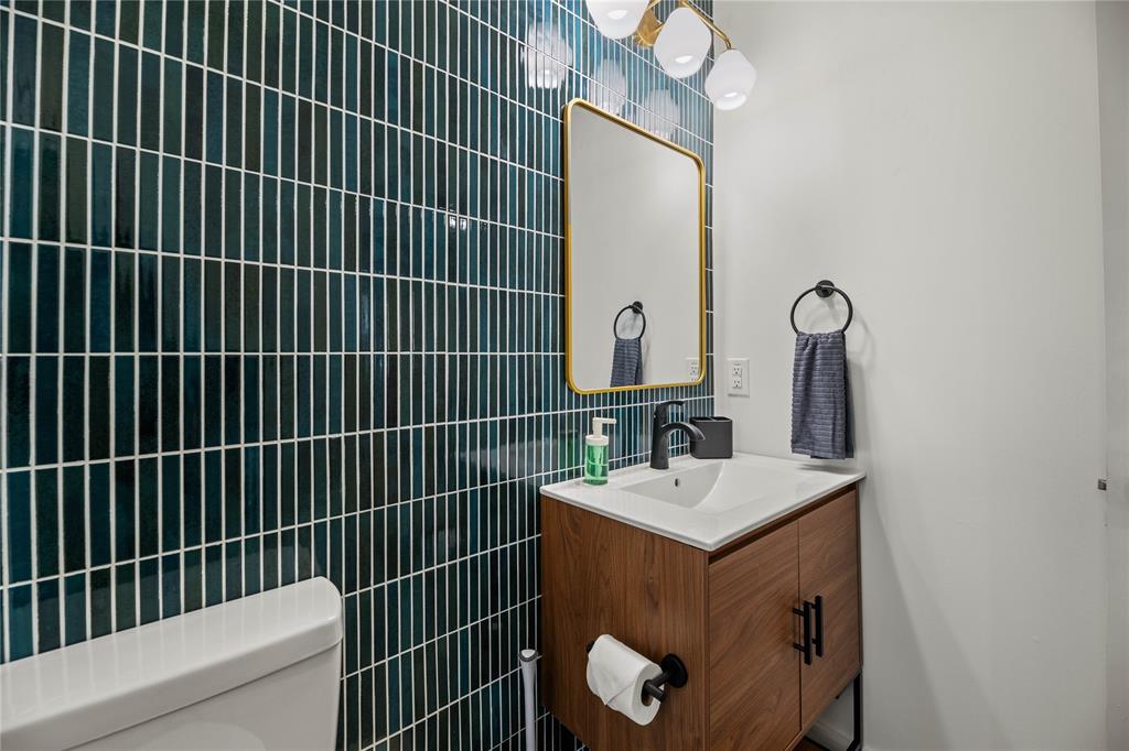 Elmwood - Residential Lease