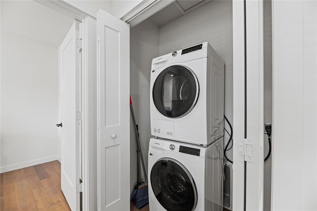 Elmwood - Residential Lease