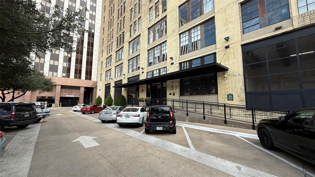 Soco Urban Loft Condo - Residential Lease