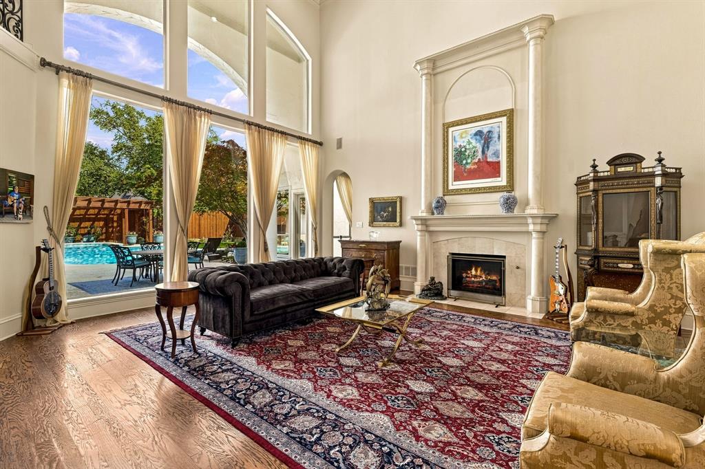 5213 Lakecreek Court
