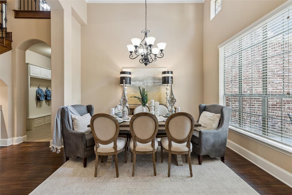 2418 Rosebury Lane