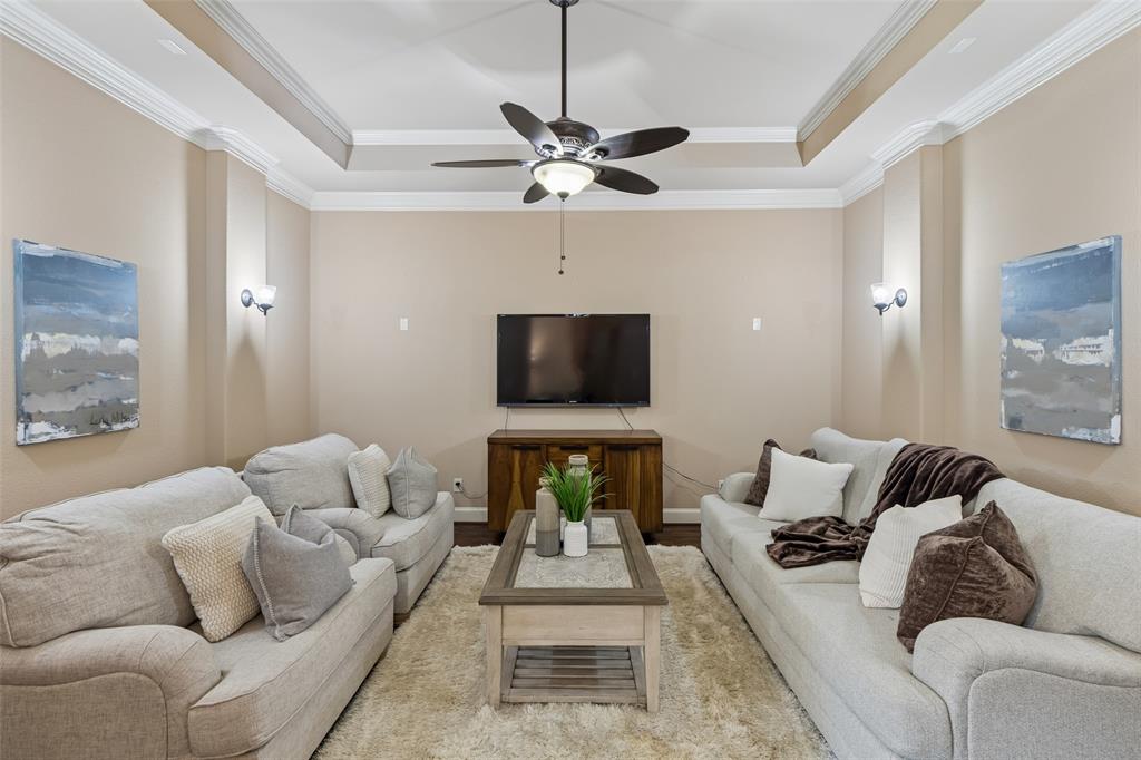 2418 Rosebury Lane