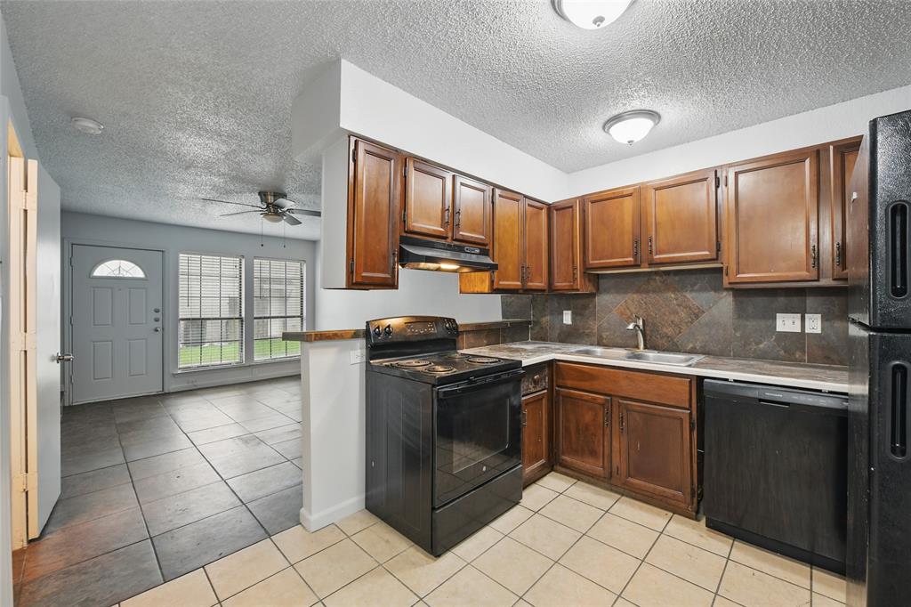 Couch J T Add - Residential Lease