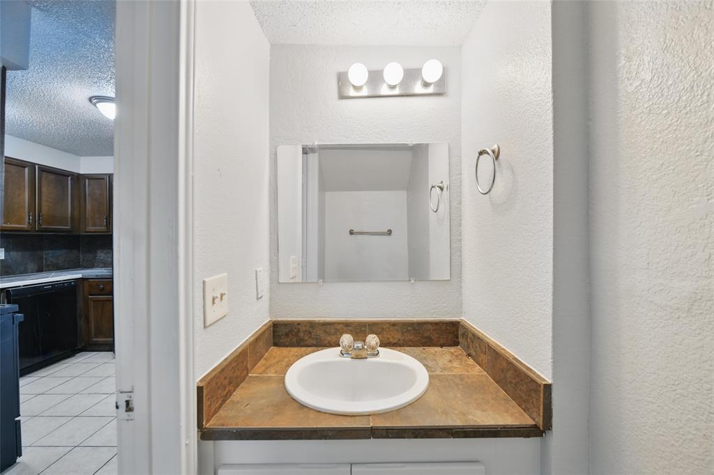 Couch J T Add - Residential Lease