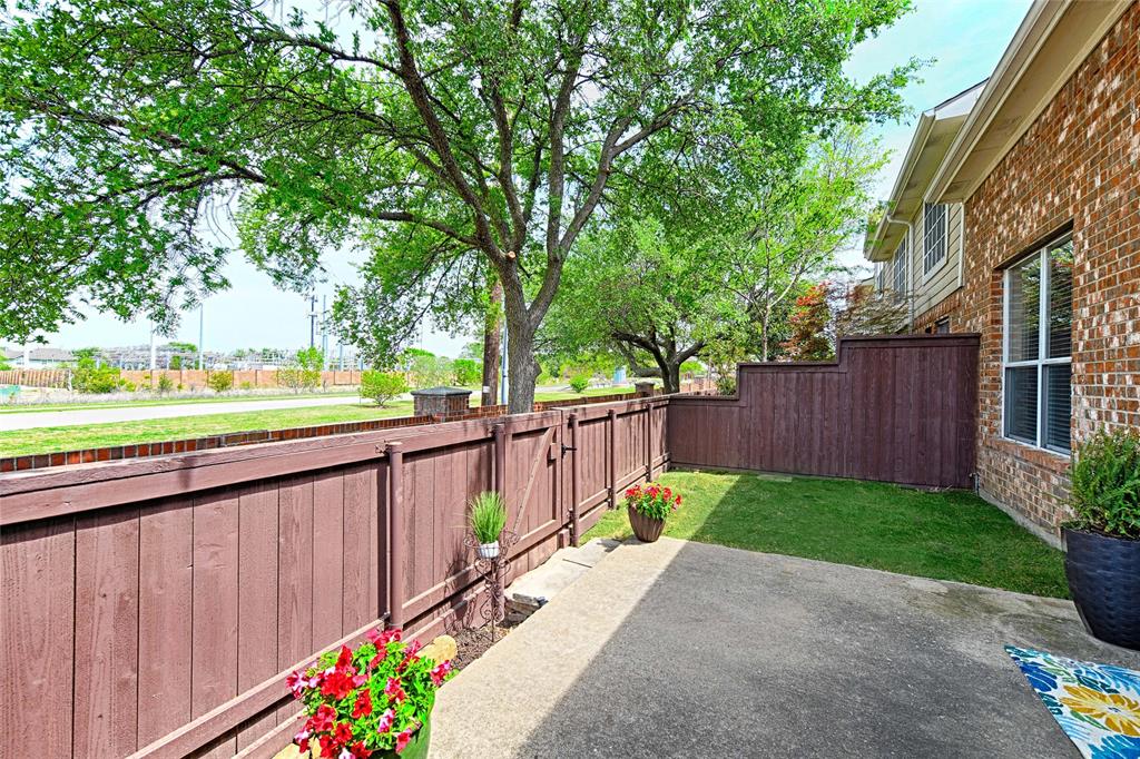 4579 Woodsboro Lane