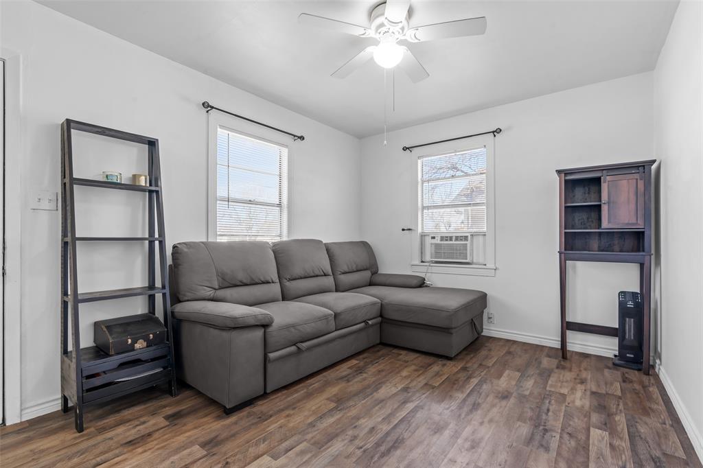 1231 W Bishop Street