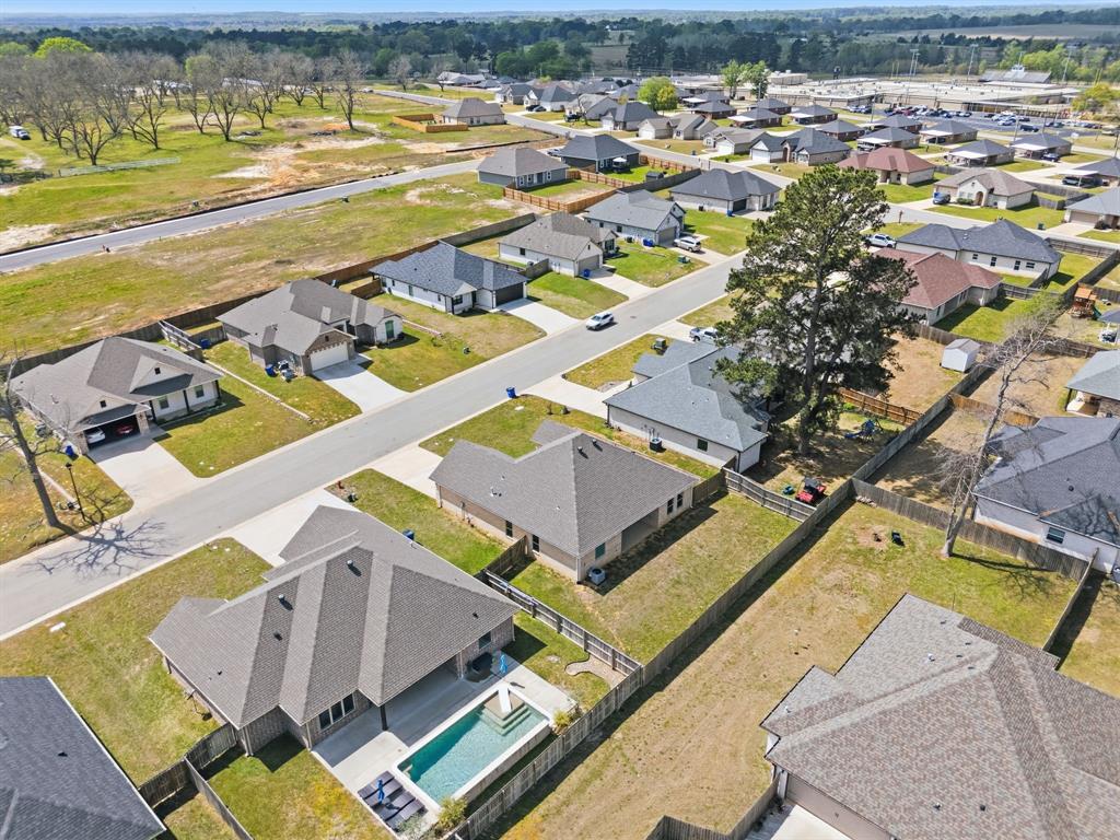 NOLAN FARMS - Residential