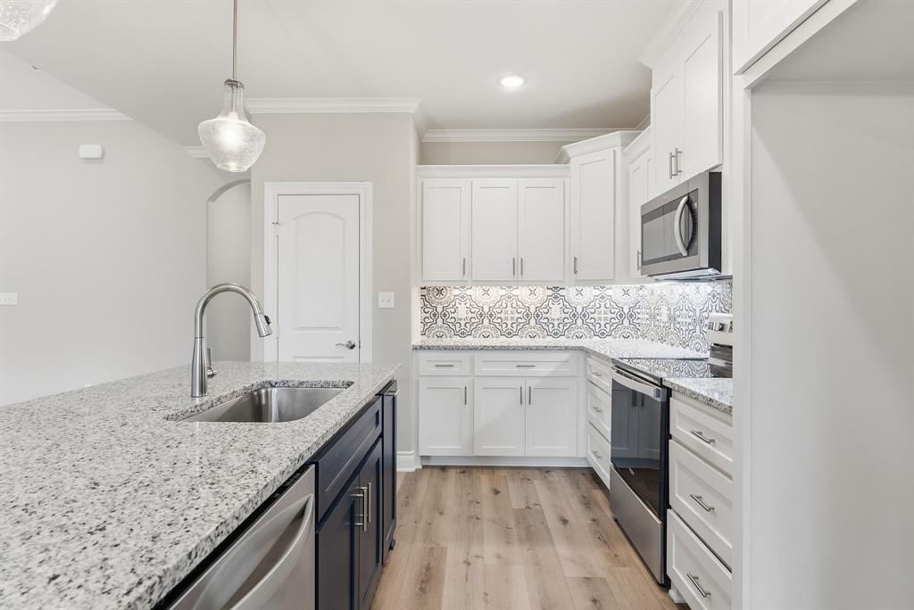 NOLAN FARMS - Residential