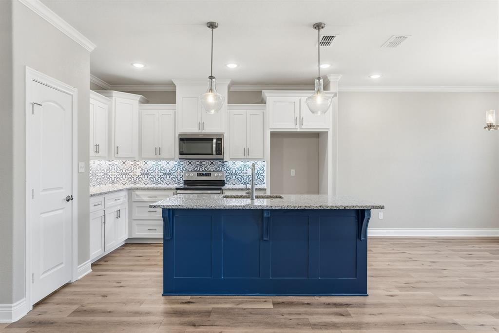 NOLAN FARMS - Residential