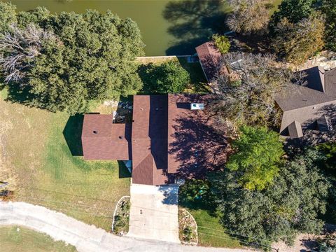 A home in Granbury