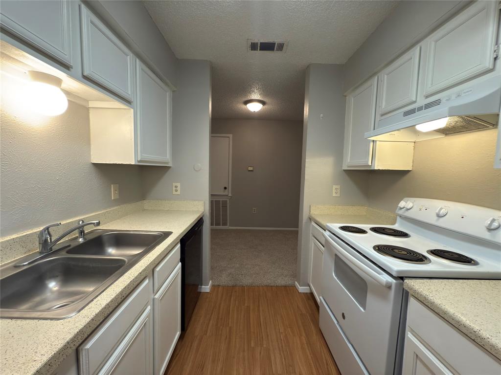 Trinity Meadows Condos - Residential Lease