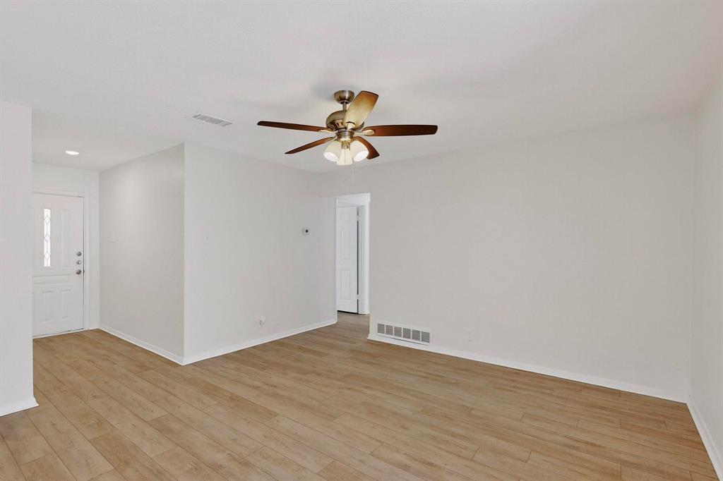 1405 E Park Drive