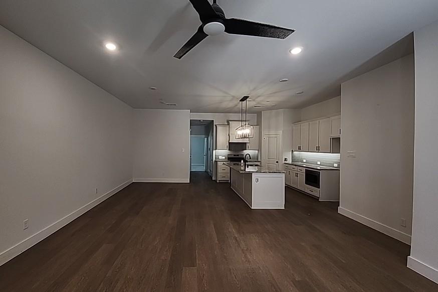 612 Cloverleaf Drive