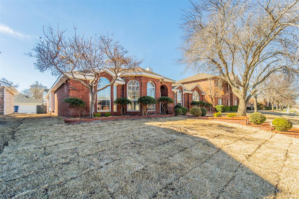 1528 Balboa Lane