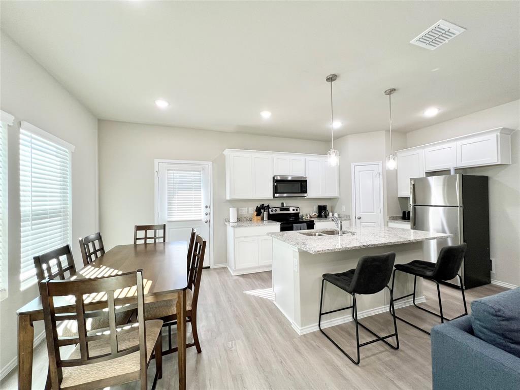 East Park - Residential Lease