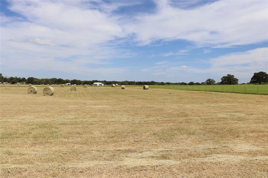10.1 acres of all Coastal Bermuda fence to fence. This has historically produced good hay and is currently being managed by a family member.  Slight restrictions to building a site built home. 

Comanche is conveniently located within 2 hours of Fort Worth, Austin, Abilene, Waco. 30 minutes to multiple activities in Stephenville and Circle T at Hamilton.