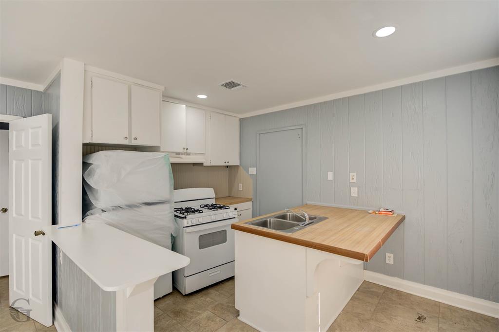 V-A Sub - Residential Income