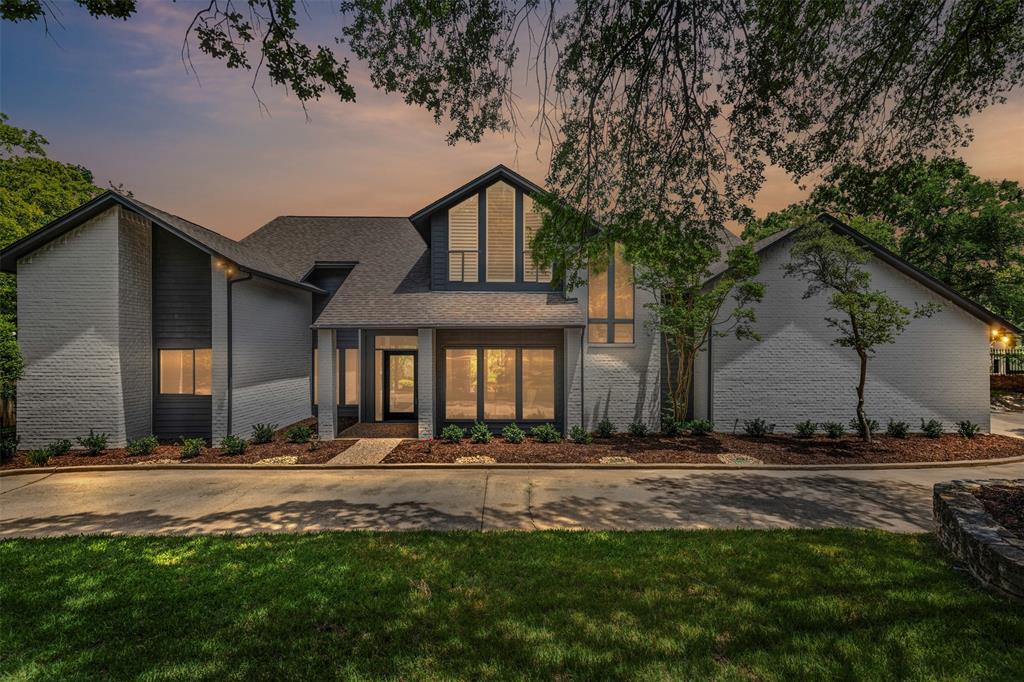 2109 Greta Lane