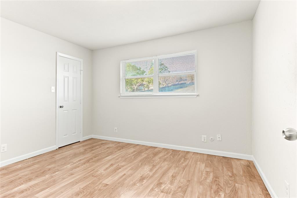 Ambassador Square One - Residential Income